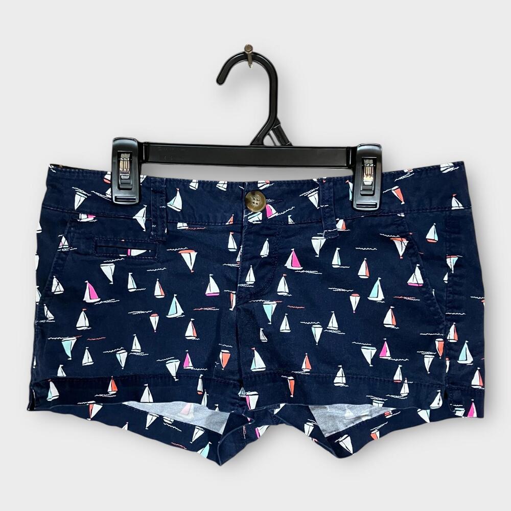 SO Shorts Women's Size 3 Low Rise Nautical Sailboats